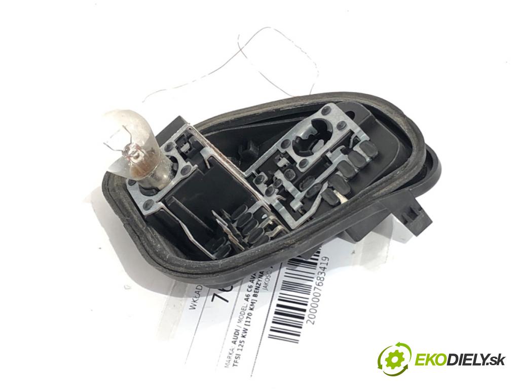 AUDI A6 C6 Kombi 2006 125 kW 2.0 TFSI 1984 vložka svetla pravy zad 4F9945222B