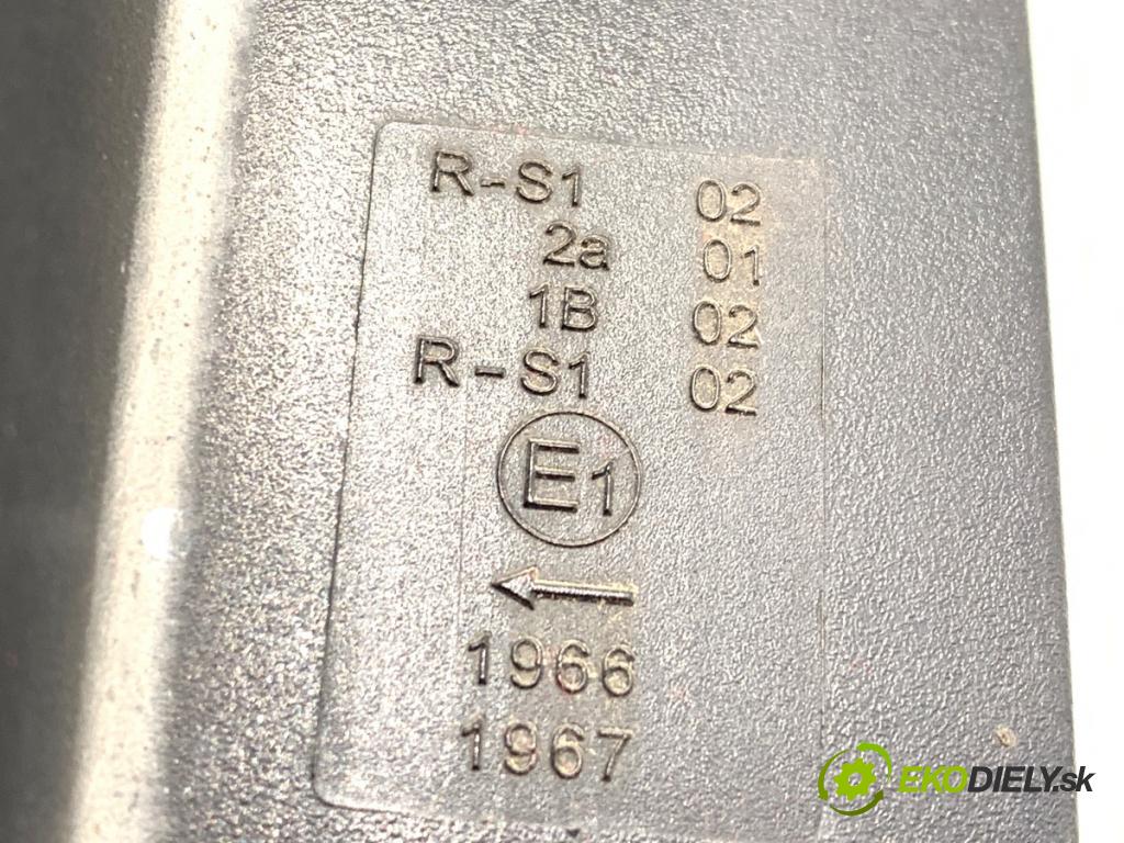 AUDI A6 C6 Kombi 2006 125 kW 2.0 TFSI 1984 světlo levý zadní část