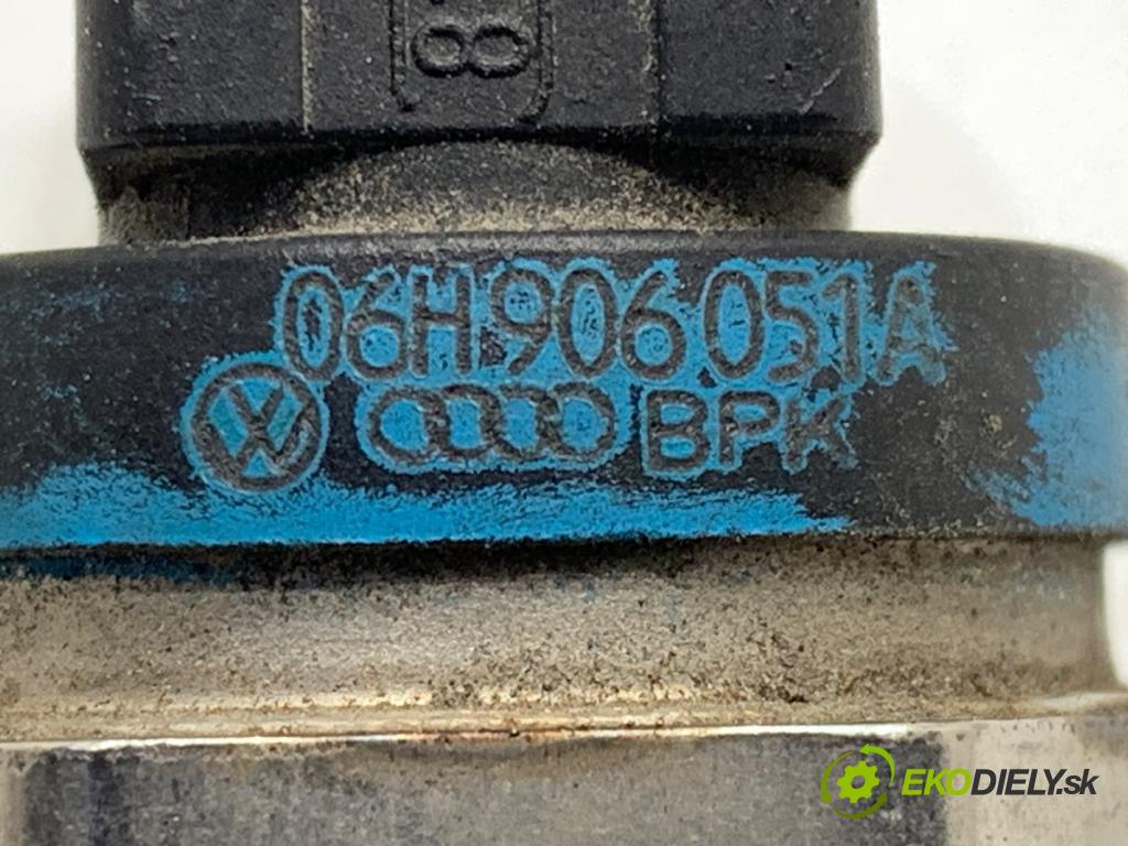 AUDI A6 C6 Kombi 2006 125 kW 2.0 TFSI 1984 Snímač tlaku paliva 06H906051A (Snímač)
