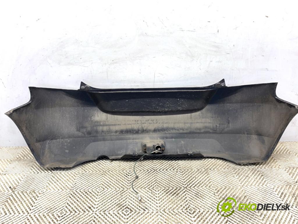 SUZUKI SWIFT IV liftback 2013 69 kW 1.2 (AZH 412) 1242 nárazník zadní část ZCE (Klika dveří ostatní)