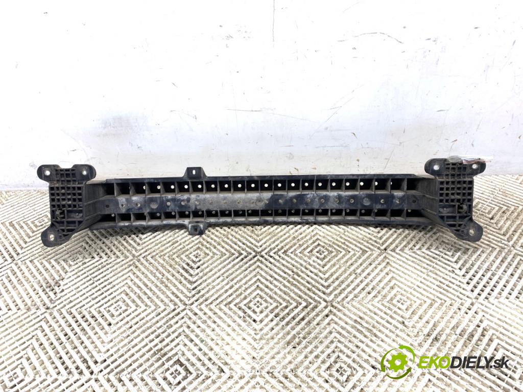 SUZUKI SWIFT IV liftback 2013 69 kW 1.2 (AZH 412) 1242 výztuha nárazníka zadní část  (Zadní výztuha)