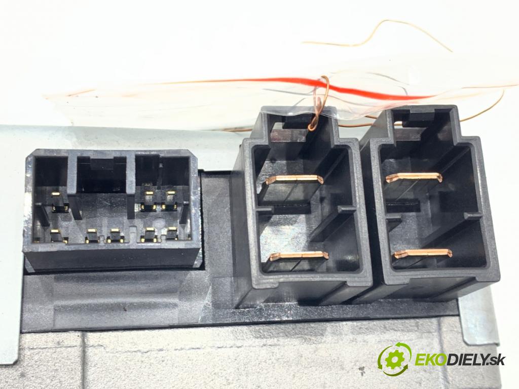 SUZUKI SWIFT IV liftback 2013 69 kW 1.2 (AZH 412) 1242 Modul servočerpadlo 38720-68LD (Riadiaca jednotka ostatné)