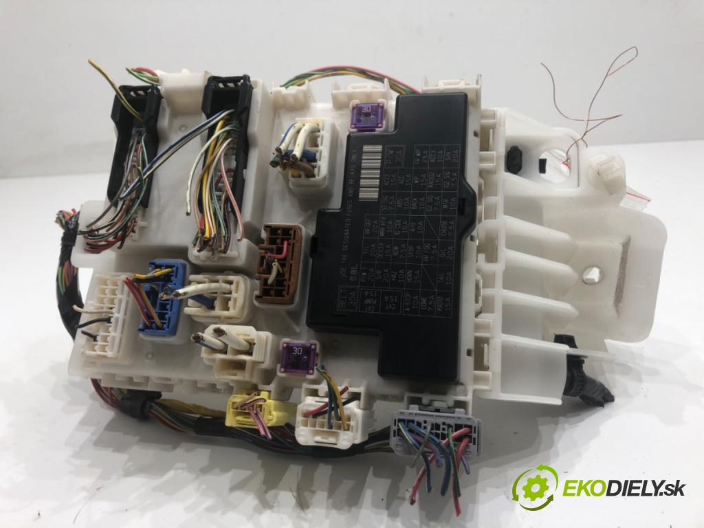 SUZUKI SWIFT IV liftback 2013 69 kW 1.2 (AZH 412) 1242 modul BSI P602-0959 (Pojistková skříňka)