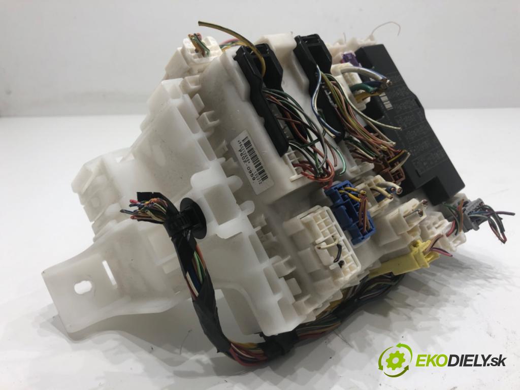 SUZUKI SWIFT IV liftback 2013 69 kW 1.2 (AZH 412) 1242 modul BSI P602-0959 (Pojistková skříňka)