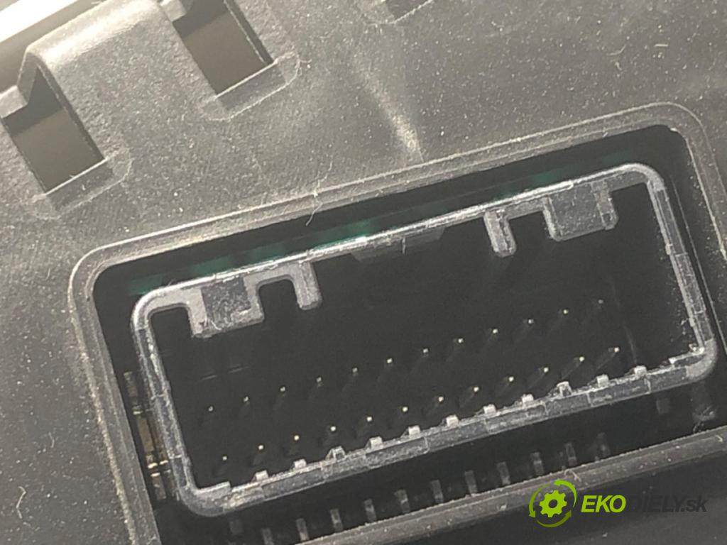 SUZUKI SWIFT IV liftback 2013 69 kW 1.2 (AZH 412) 1242 Prístrojovka 34110-68L02 (Prístrojová doska)