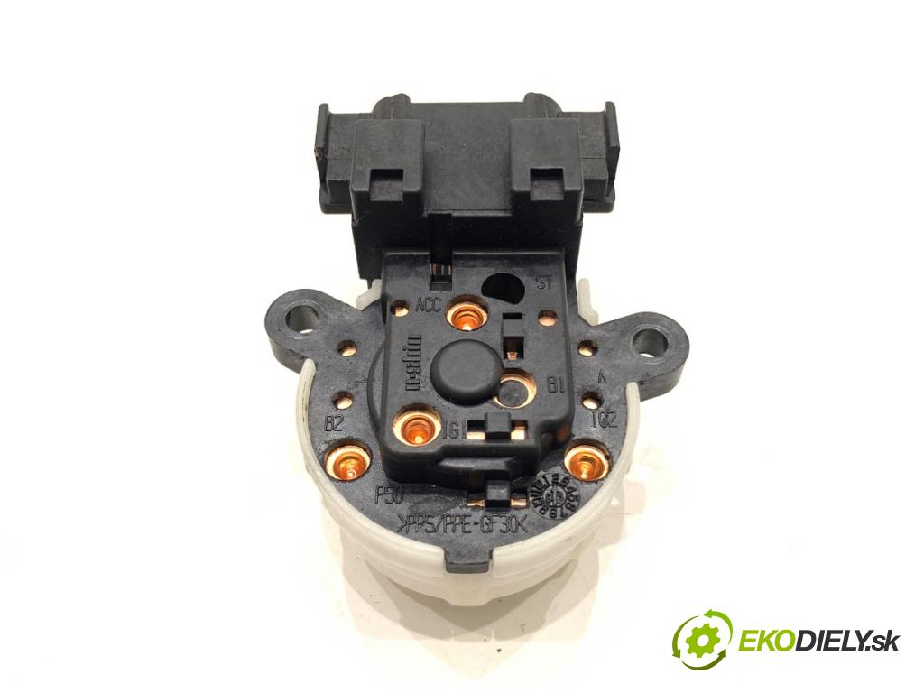 SUZUKI SWIFT IV liftback 2013 69 kW 1.2 (AZH 412) 1242 Kocka, vložka spínacej skrinky  (Spínacia skrinka)