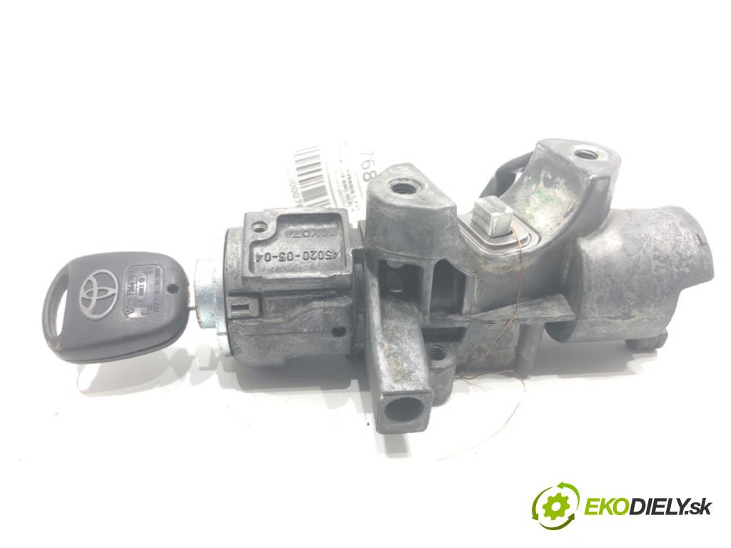 TOYOTA AVENSIS T25 liftback 2003 85 kW 2.0 D-4D (CDT250_) 1995 spinačka 45020-05-04 (Spínacia skrinka)