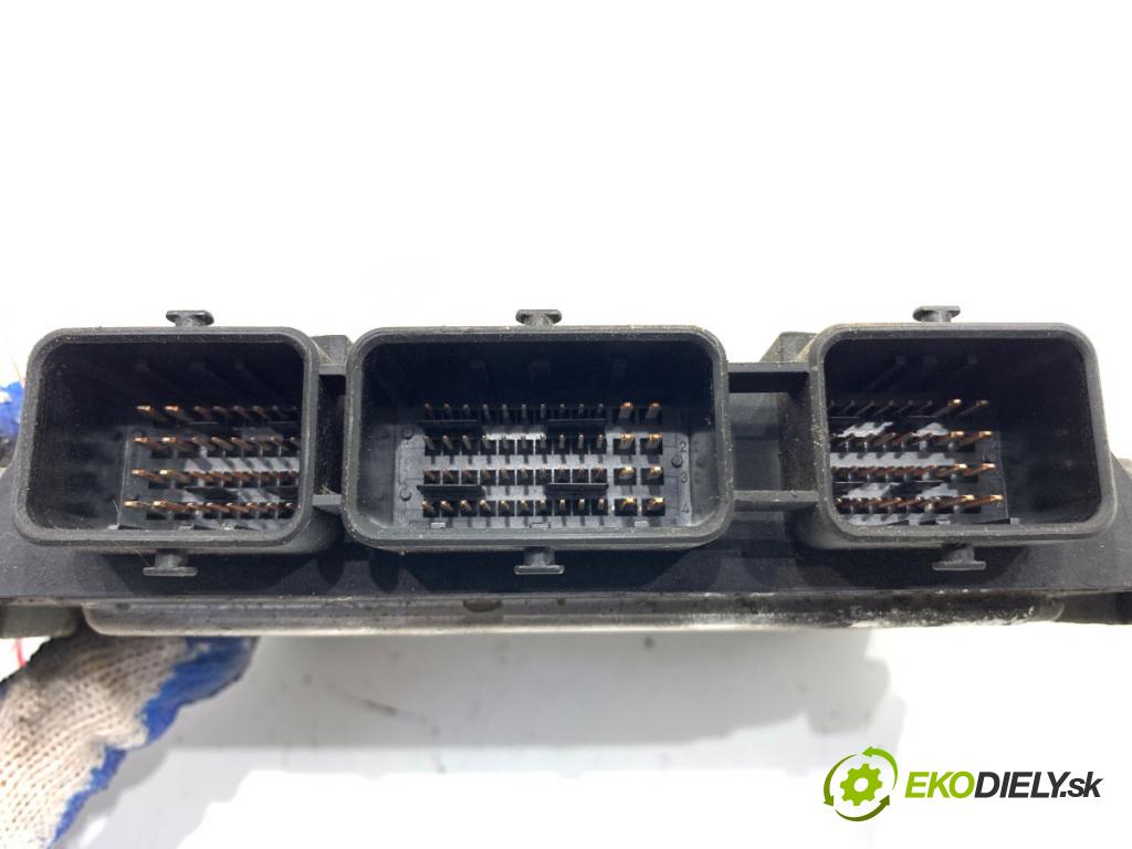 NISSAN PRIMERA P12 sedan 2003 88 kW 1.9 dCi 1870 riadiaca jednotka Motor 8200300537 (Riadiaca jednotka)