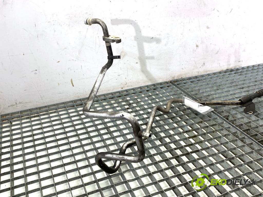 NISSAN PRIMERA P12 sedan 2003 88 kW 1.9 dCi 1870 rúrka klimatizácie  (Rúrka klimatizácie)