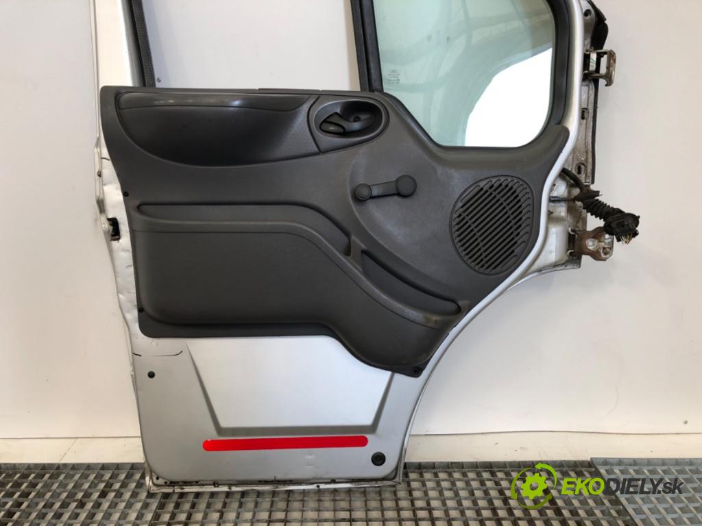 FORD TRANSIT IV Autobus 2002 74 kW 2.0 DI (F_E_, F_F_, F_G_) 1998 dveře levý přední část