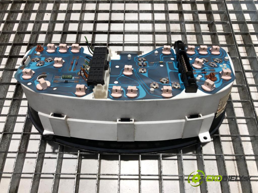 FORD TRANSIT IV Autobus 2002 74 kW 2.0 DI (F_E_, F_F_, F_G_) 1998 Prístrojovka YC1F-10C956-EA (Prístrojová doska)