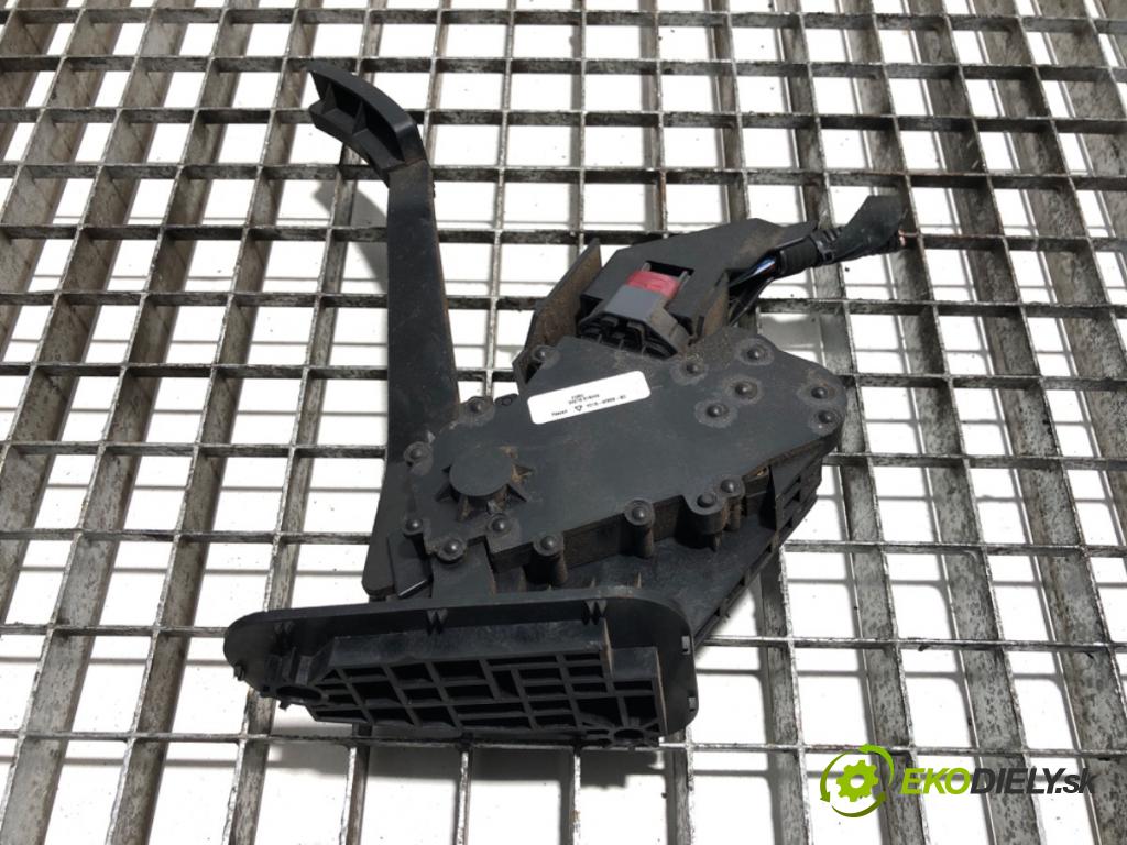 FORD TRANSIT IV Autobus 2002 74 kW 2.0 DI (F_E_, F_F_, F_G_) 1998 Potenciometer plynu YC-159F836-BD (Potenciometer plynového pedálu)