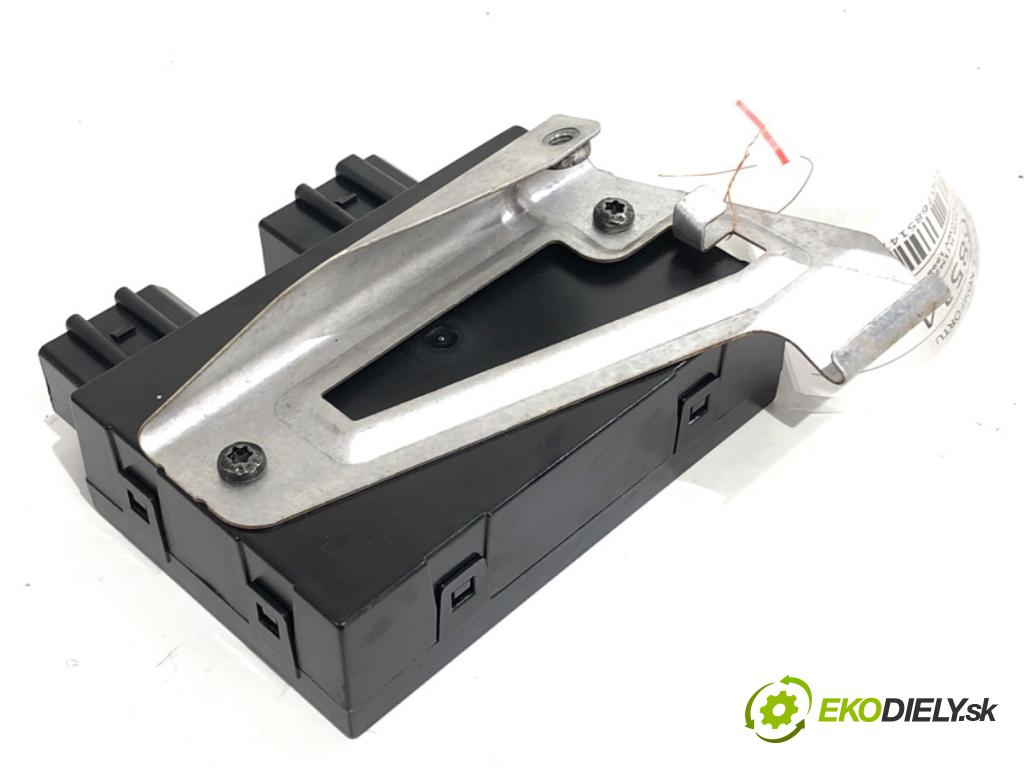 SEAT TOLEDO II sedan 2001 81 kW 1.9 TDI 1896 Modul komfortu 1J0959799AH (Modul komfortu)