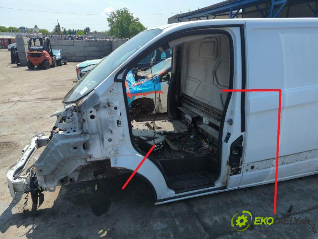FORD TRANSIT CUSTOM I Autobus 2015 92 kW 2.2 TDCi 2198 KAROSERIA ČTVRŤÁK levý práh 
