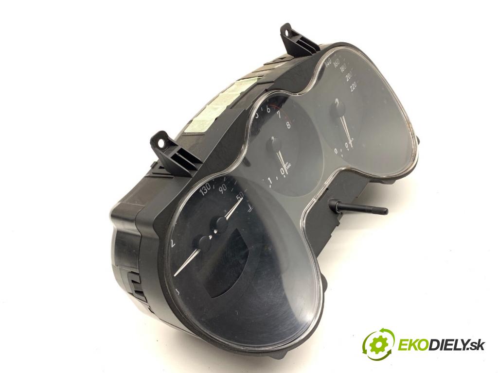 SEAT ALTEA nadwozie wielkoprzestrzenne (MPV) 2004 75 kW 1.6 1595 Prístrojovka 5P0920802F (Prístrojová doska)