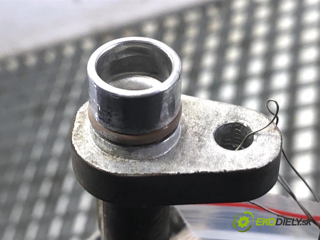 NISSAN MICRA K12 liftback 2005 65 kW 1.4 16V 1386 rúrka klimatizácie 92490AX601 (Rúrka klimatizácie)