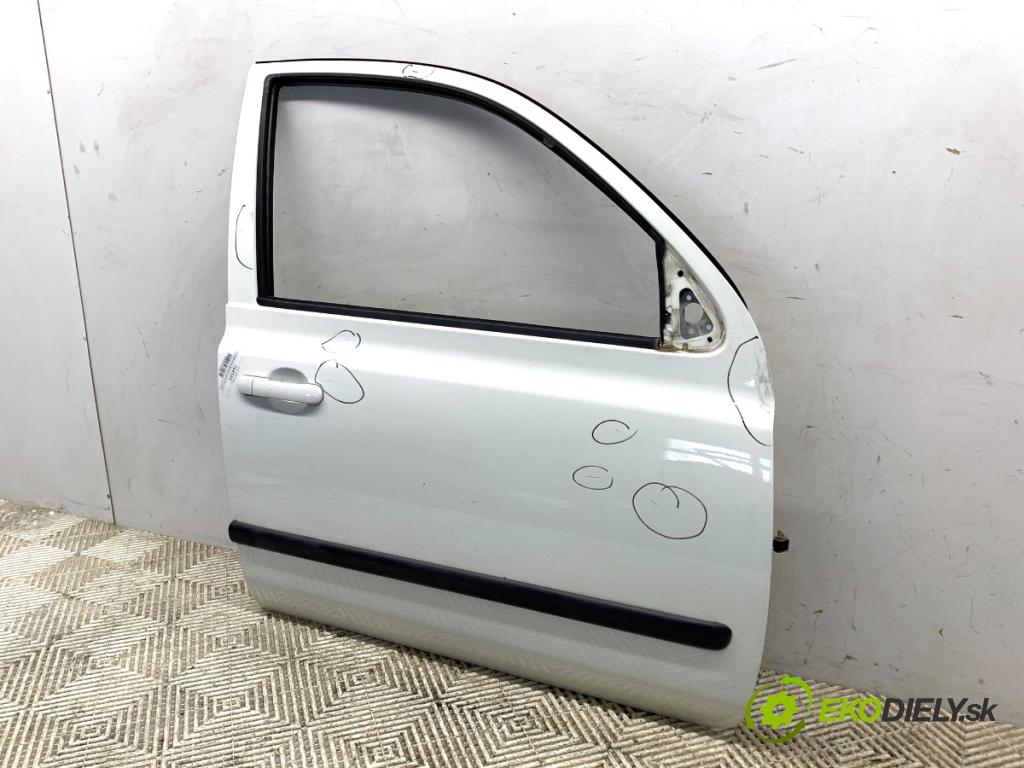 NISSAN MICRA K12 liftback 2005 65 kW 1.4 16V 1386 dveře pravý přední část