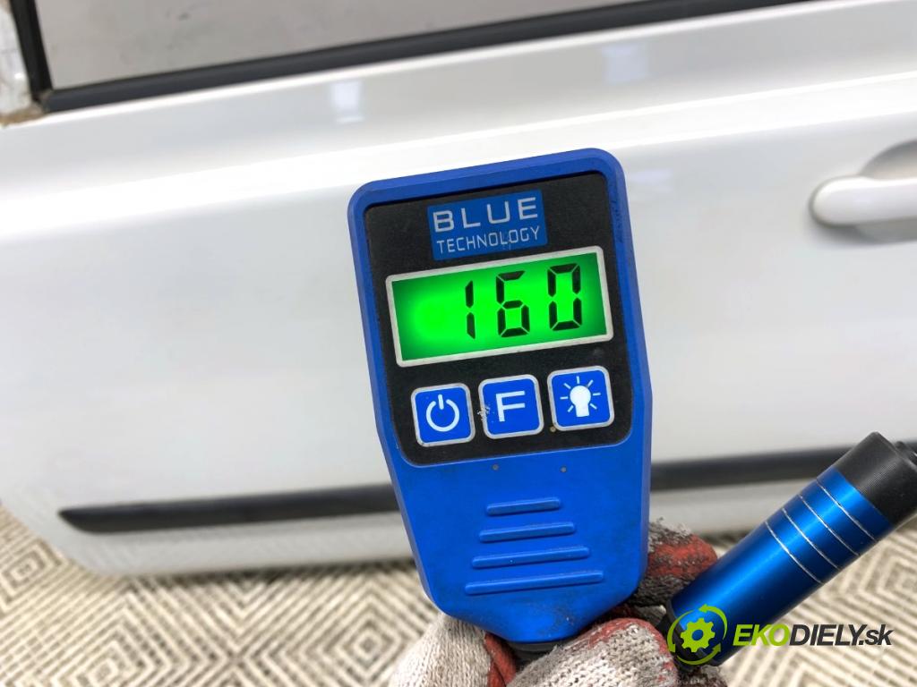 NISSAN MICRA K12 liftback 2005 65 kW 1.4 16V 1386 Dvere ľavy predný