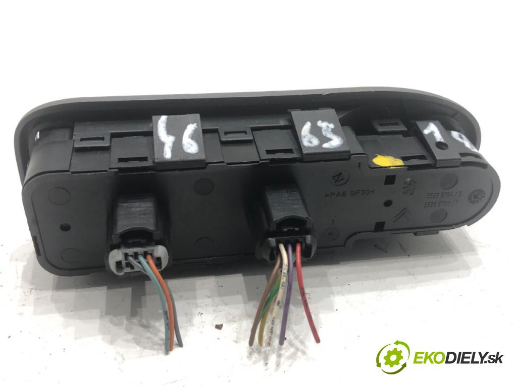 CITROEN C5 I liftback 2003 100 kW 2.0 16V (DCRFNC, DCRFNF) 1997 Prepínač okien 96326945ZJ (Prepínacie páčky pod volantom)