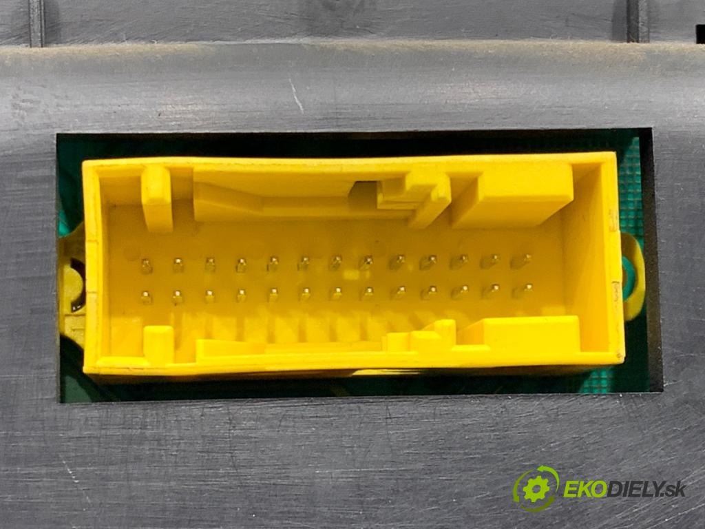 CITROEN C5 I liftback 2003 100 kW 2.0 16V (DCRFNC, DCRFNF) 1997 Prístrojovka 9635289280 (Prístrojová doska)