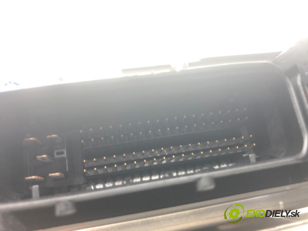 AUDI A4 B6 sedan 2003 96 kW 2.0 1984 riadiaca jednotka Motor 8E0907411 (Riadiaca jednotka)