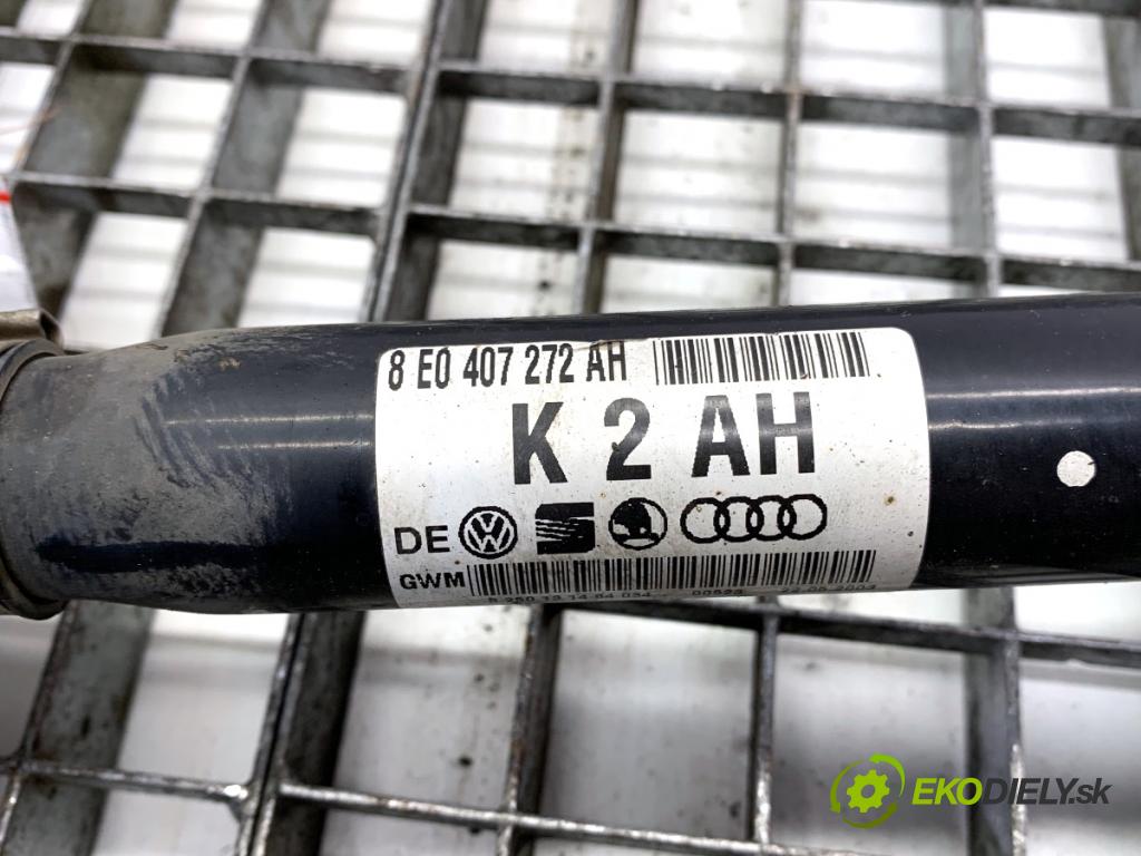 AUDI A4 B6 sedan 2003 96 kW 2.0 1984 Poloos pravy predný 8E0407272AH