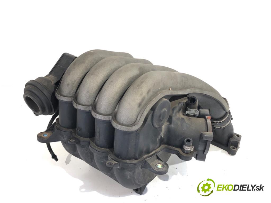 AUDI A4 B6 sedan 2003 96 kW 2.0 1984 potrubí sání 06B133210AJ (Sací potrubí)