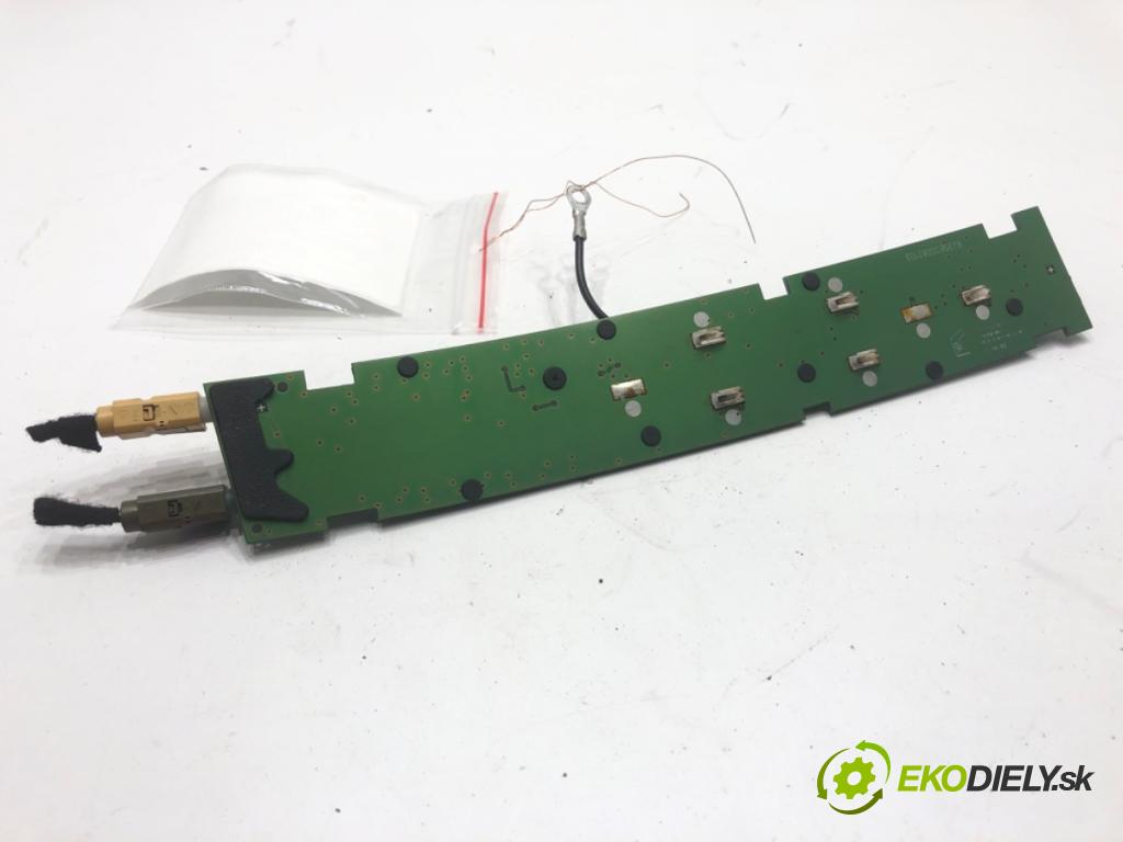 AUDI A4 B6 sedan 2003 96 kW 2.0 1984 ANTENA 8E5035225A