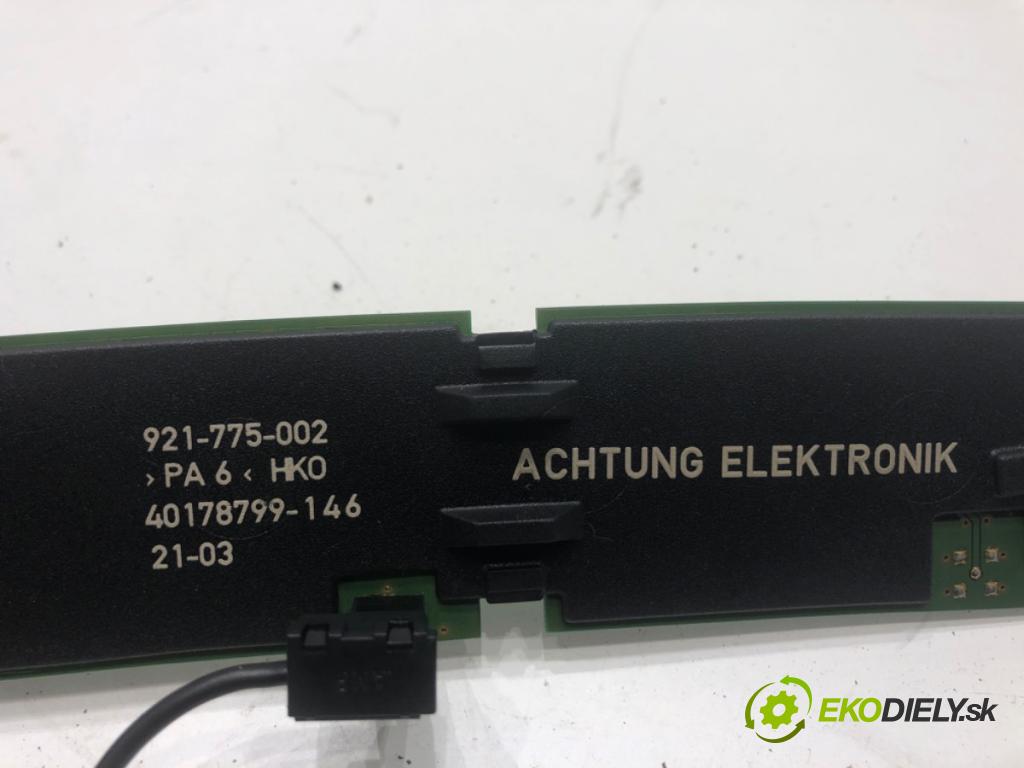 AUDI A4 B6 sedan 2003 96 kW 2.0 1984 ANTENA 8E5035225A