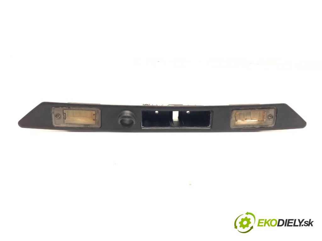 AUDI A4 B6 sedan 2003 96 kW 2.0 1984 lišta dveří zadní část 8E0827574C