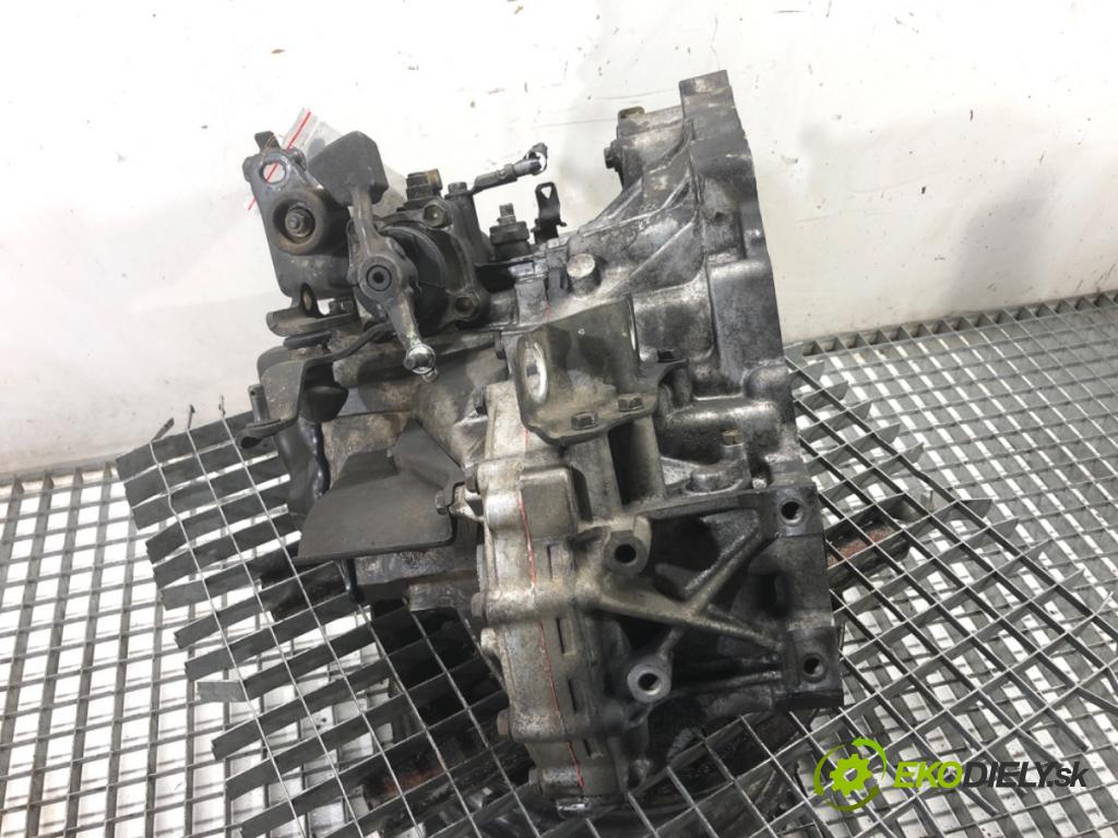 TOYOTA COROLLA E12 liftback 2004 85 kW 2.0 D-4D (CDE120R_, CDE120L_) 1995 Prevodovka  (Prevodovka)