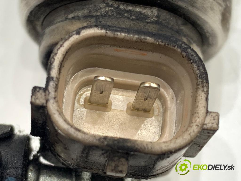 TOYOTA COROLLA E12 liftback 2004 85 kW 2.0 D-4D (CDE120R_, CDE120L_) 1995 Regulátor tlaku paliva  (Palivový systém ostatné)