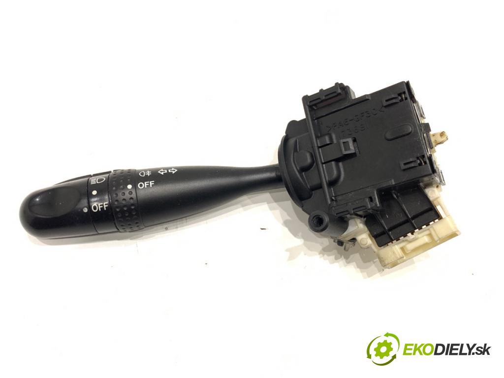 TOYOTA COROLLA E12 liftback 2004 85 kW 2.0 D-4D (CDE120R_, CDE120L_) 1995 Prepínač smeroviek 02180-173713 (Prepínacie páčky pod volantom)