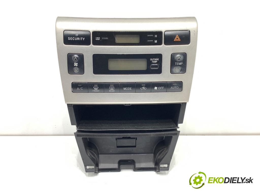 TOYOTA COROLLA E12 liftback 2004 85 kW 2.0 D-4D (CDE120R_, CDE120L_) 1995 Panel ovládania kúrenia 55930-13070 (Prepínacie páčky pod volantom)