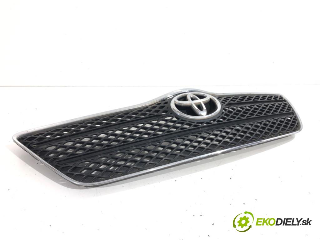 TOYOTA COROLLA E12 liftback 2004 85 kW 2.0 D-4D (CDE120R_, CDE120L_) 1995 mřížka maska 53114-02010 (Přední mřížka (maska chladiče))