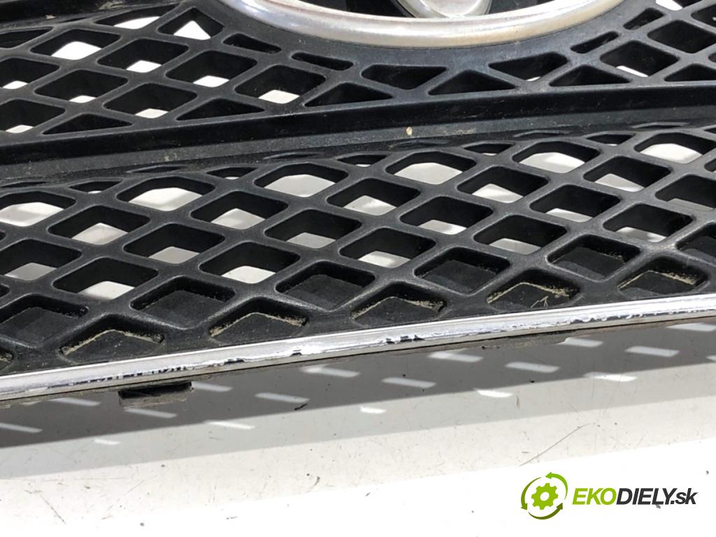 TOYOTA COROLLA E12 liftback 2004 85 kW 2.0 D-4D (CDE120R_, CDE120L_) 1995 mřížka maska 53114-02010 (Přední mřížka (maska chladiče))