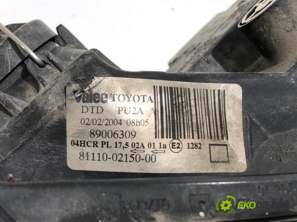TOYOTA COROLLA E12 liftback 2004 85 kW 2.0 D-4D (CDE120R_, CDE120L_) 1995 světlomet pravý přední část 89006309