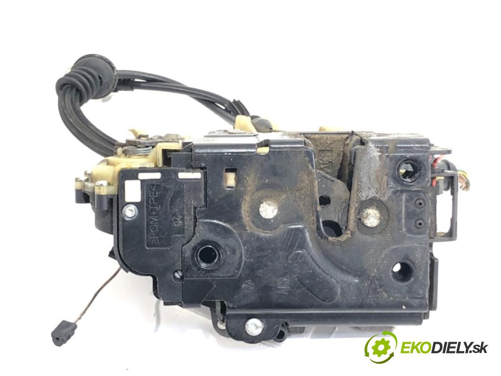 VW GOLF IV Kombi 2001 66 kW 1.9 TDI 1896 zámok dveře levý přední část 6X1837013C