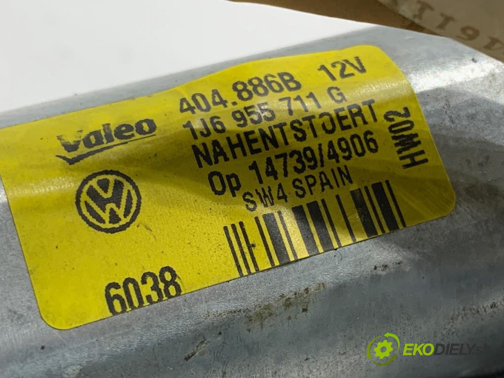 VW GOLF IV Kombi 2001 66 kW 1.9 TDI 1896 motor stěračů zadní část 1J6955711G