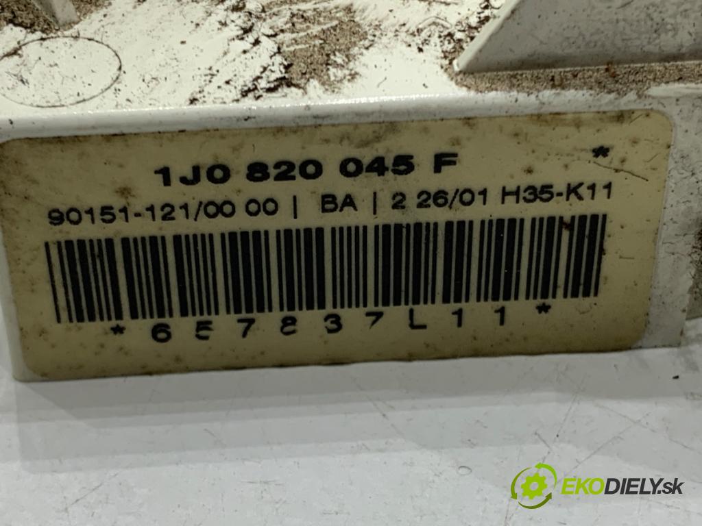 VW GOLF IV Kombi 2001 66 kW 1.9 TDI 1896 Panel ovládania kúrenia 1J0820045F (Prepínacie páčky pod volantom)