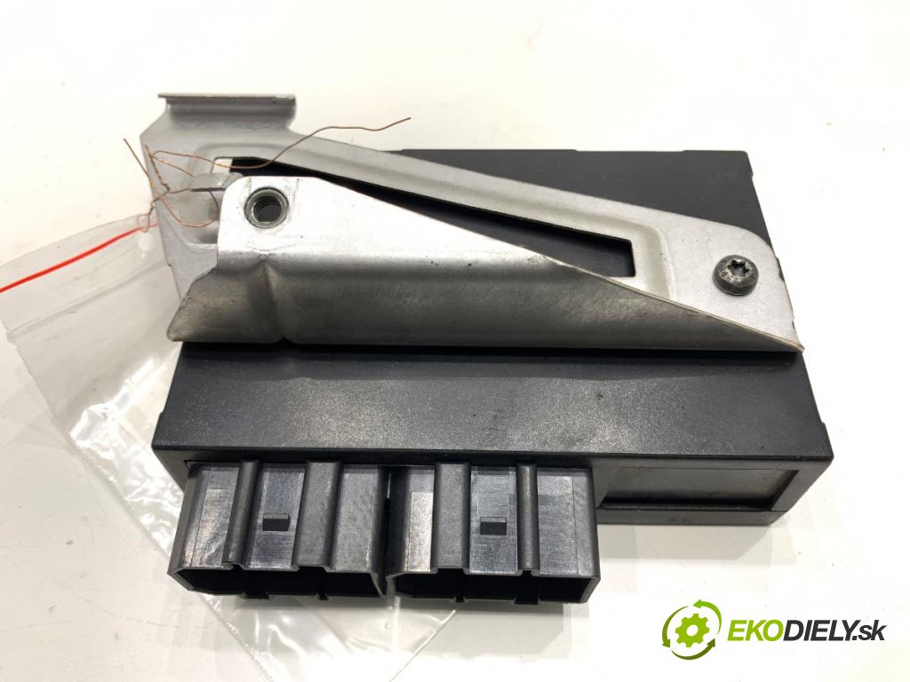 VW GOLF IV Kombi 2001 66 kW 1.9 TDI 1896 Modul komfortu 1C0962258AA (Modul komfortu)