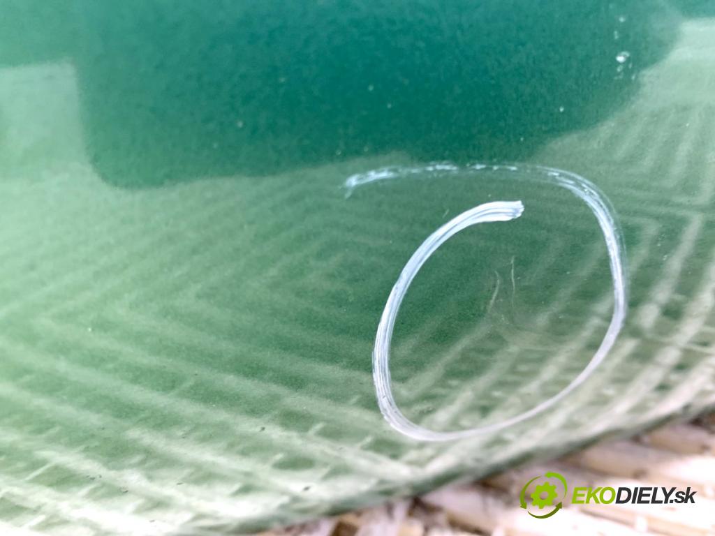 VW GOLF IV Kombi 2001 66 kW 1.9 TDI 1896 kapota (Kapota)