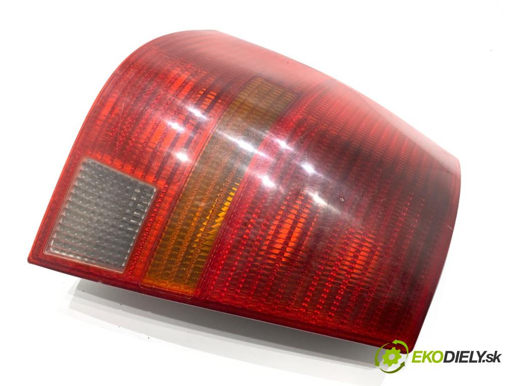 VW GOLF IV Kombi 2001 66 kW 1.9 TDI 1896 světlo levý zadní část 1J9945075P
