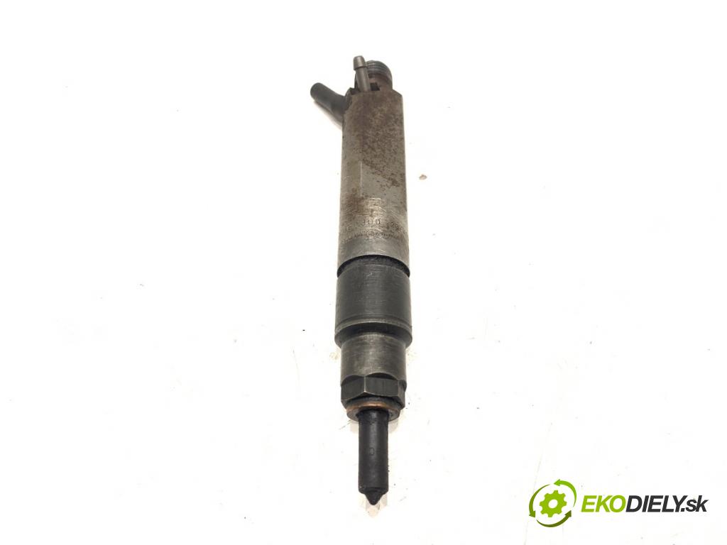 VW GOLF IV Kombi 2001 66 kW 1.9 TDI 1896 vstrekovač 028130202P (Vstrekovač paliva)