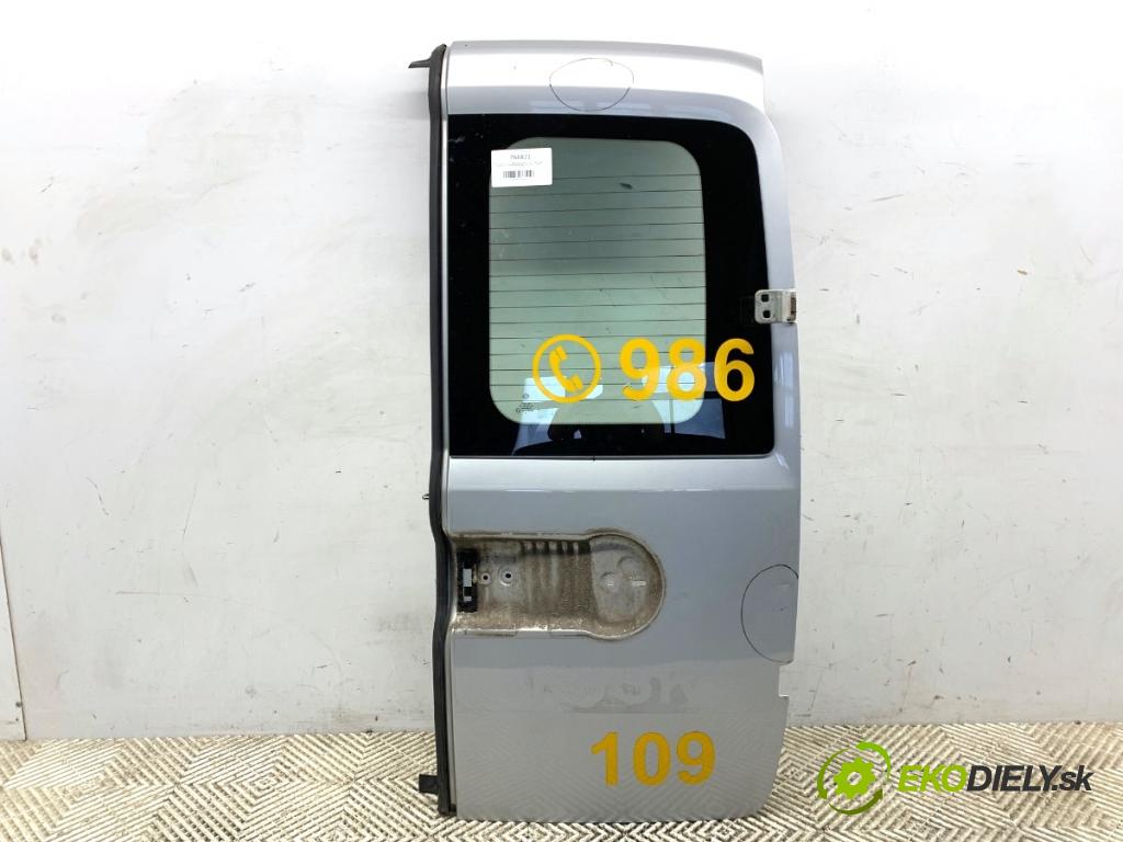 FIAT DOBLO II Autobus 2018 70 kW 1.4 (263AXA1A) 1368 dveře zadní část pravé  (Klika dveří ostatní)