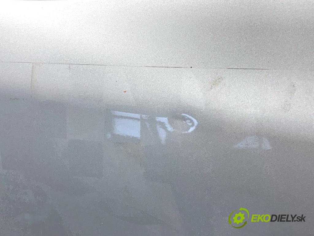 FIAT DOBLO II Autobus 2018 70 kW 1.4 (263AXA1A) 1368 dveře pravý přední část