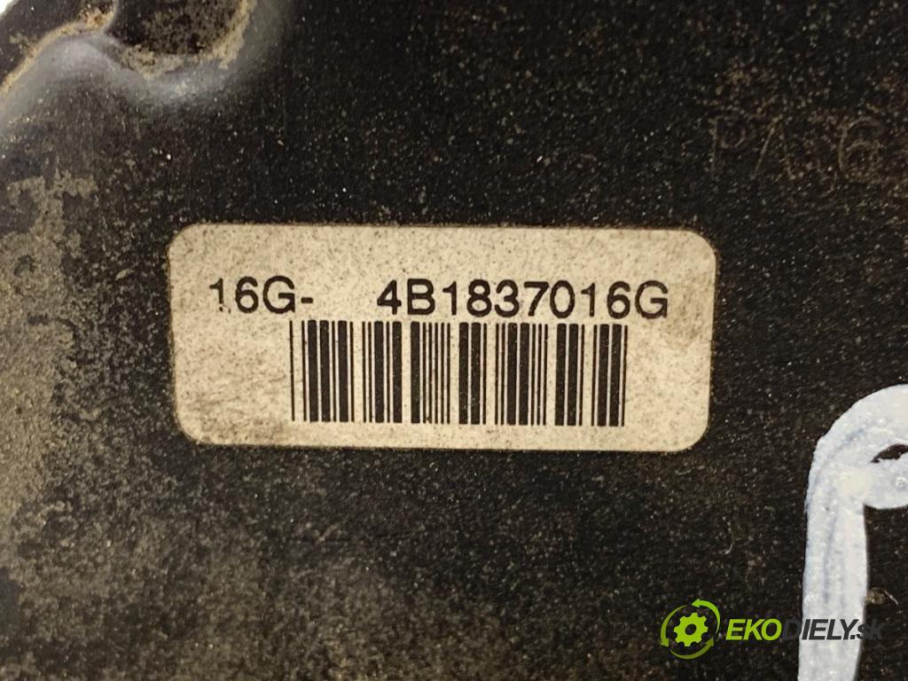 AUDI A6 C5 Kombi 2003 120 kW 2.5 TDI 2496 zámok dveře pravý přední část 4B1837016G
