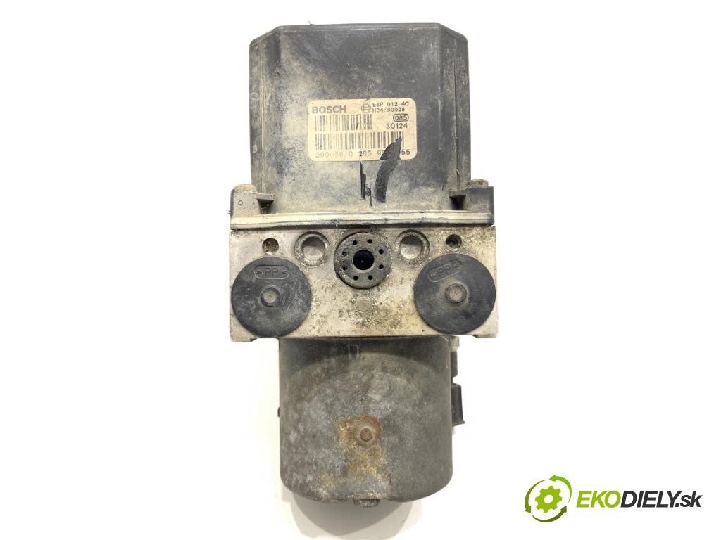 AUDI A6 C5 Kombi 2003 120 kW 2.5 TDI 2496 Pumpa ABS  (Pumpa ABS)