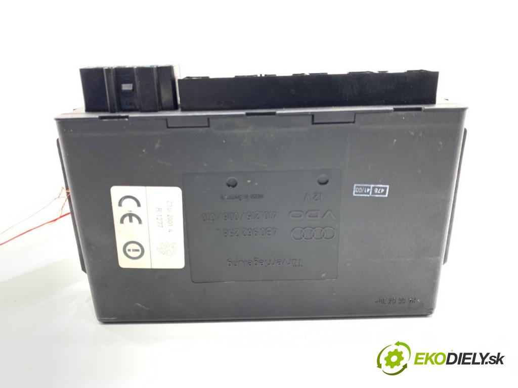 AUDI A6 C5 Kombi 2003 120 kW 2.5 TDI 2496 Modul komfortu 4B0962258L (Modul komfortu)
