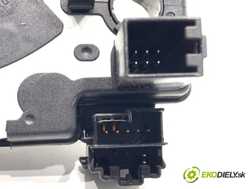 AUDI A6 C5 Kombi 2003 120 kW 2.5 TDI 2496 kroužek slimák airbag 1J0959654AC (Airbag)